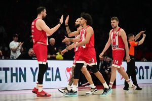 Το δεύτερο «μονοπάτι» του Ολυμπιακού (vid)