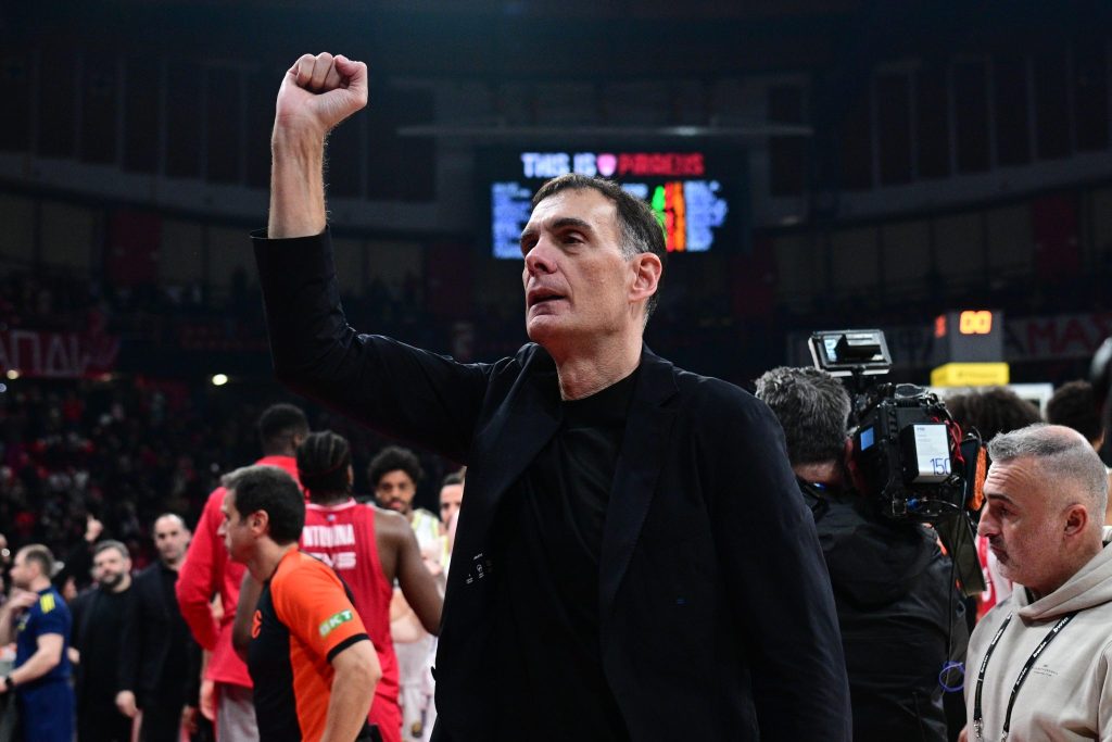 Η αποθέωση σε Μεντιλίμπαρ, Μπαρτζώκα και τα αυτόγραφα του Ντόρσεϊ – Απολαυστικό βίντεο