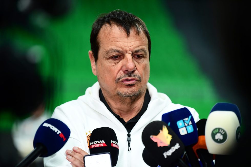 Αταμάν: «20.000 άνθρωποι φώναζαν ‘Ολυμπιακός’ στο Βελιγράδι»