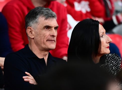 Στο ΣΕΦ για το ματς του Ολυμπιακού με την Μπασκόνια ο Μεντιλίμπαρ (pics)