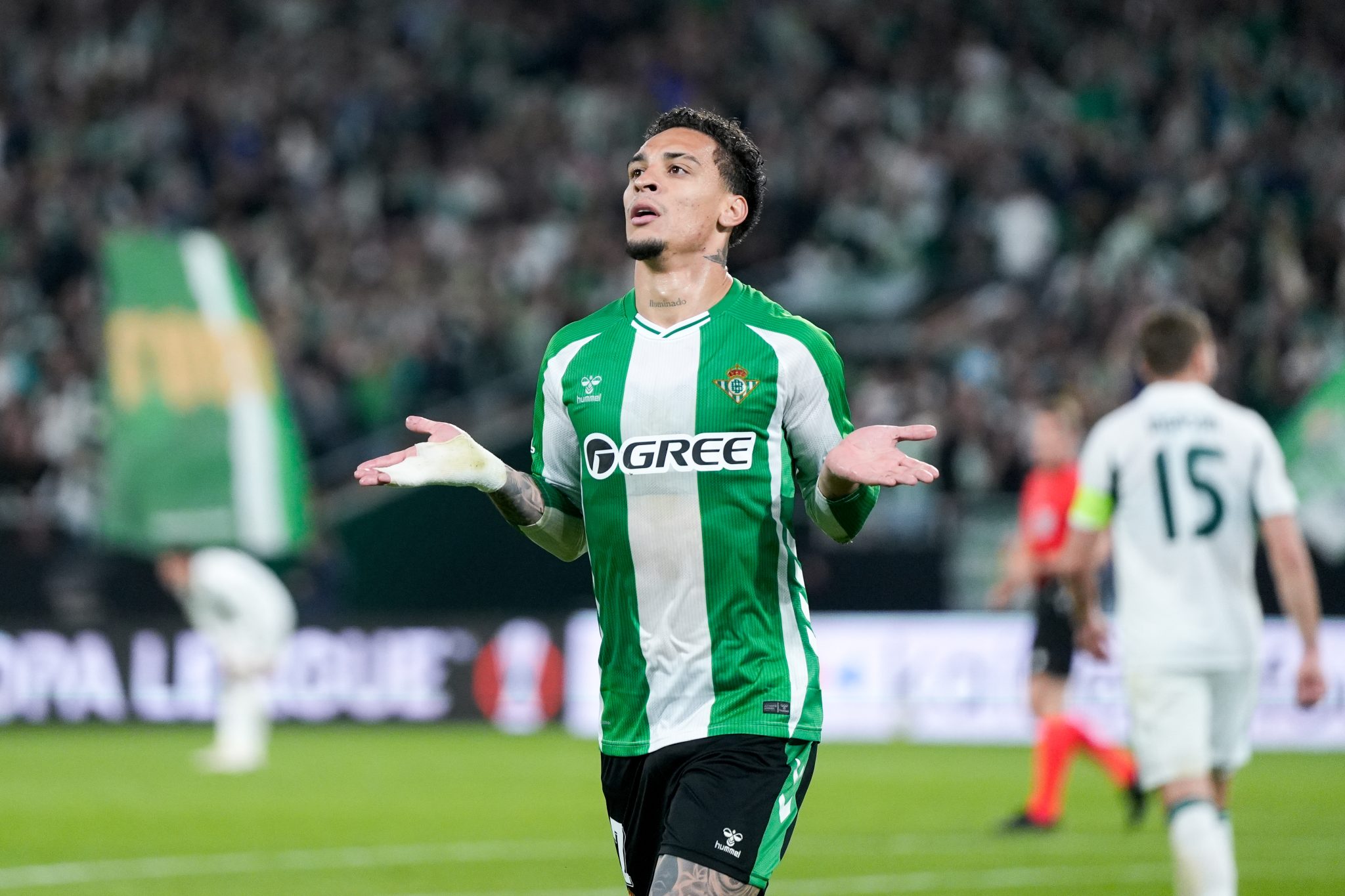 Άντονι: Από «fidget spinner» του Μάντσεστερ σε ηγέτη της Ρεάλ Μπέτις