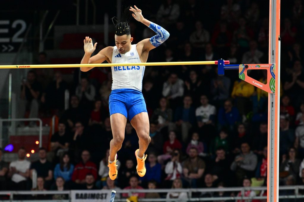 Ολυμπιακός: «Ο Καραλής κάνει υπερήφανη την Ελλάδα και τον ελληνικό αθλητισμό» (pic)