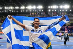 Καραλής: «Βράζει το αίμα μου – Θέλω να γράψω τη δική μου ιστορία και να κάνω παγκόσμιο ρεκόρ» (vid)