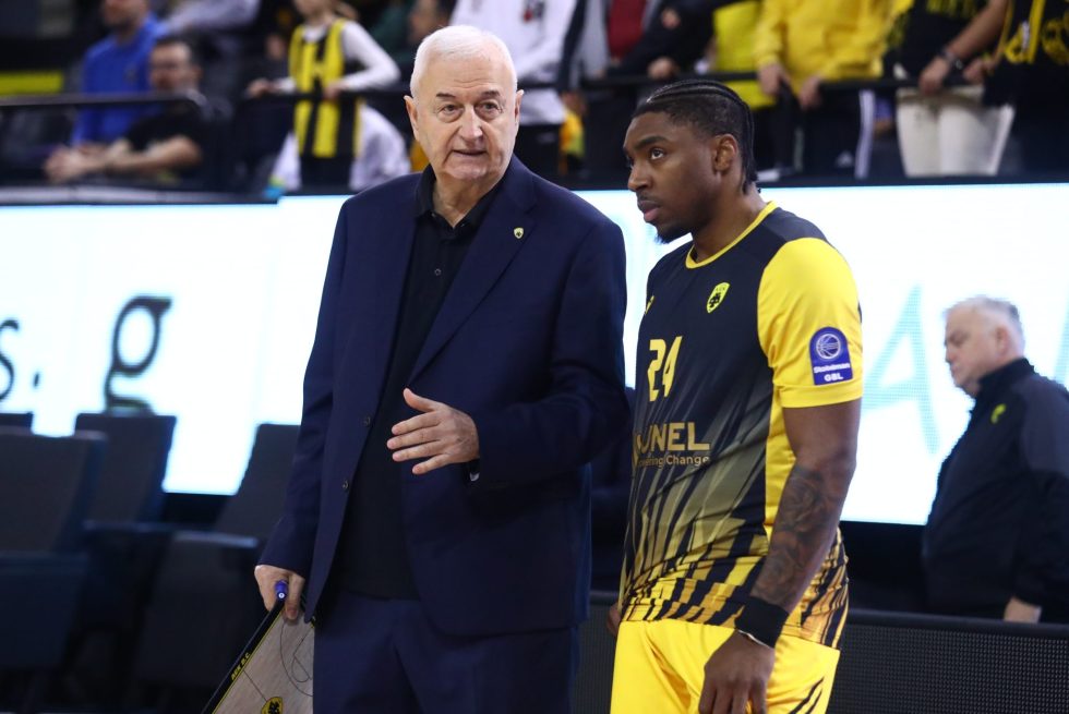 Σάκοτα: «Είχαμε δύσκολο πρόγραμμα – Δεν αγοράζεις ενέργεια από το σούπερ μάρκετ»