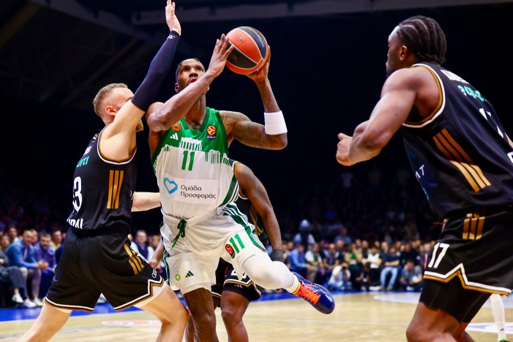 Παναθηναϊκός: «Έκρυψαν» την μπάλα Χέις-Ντέιβις και Ναν