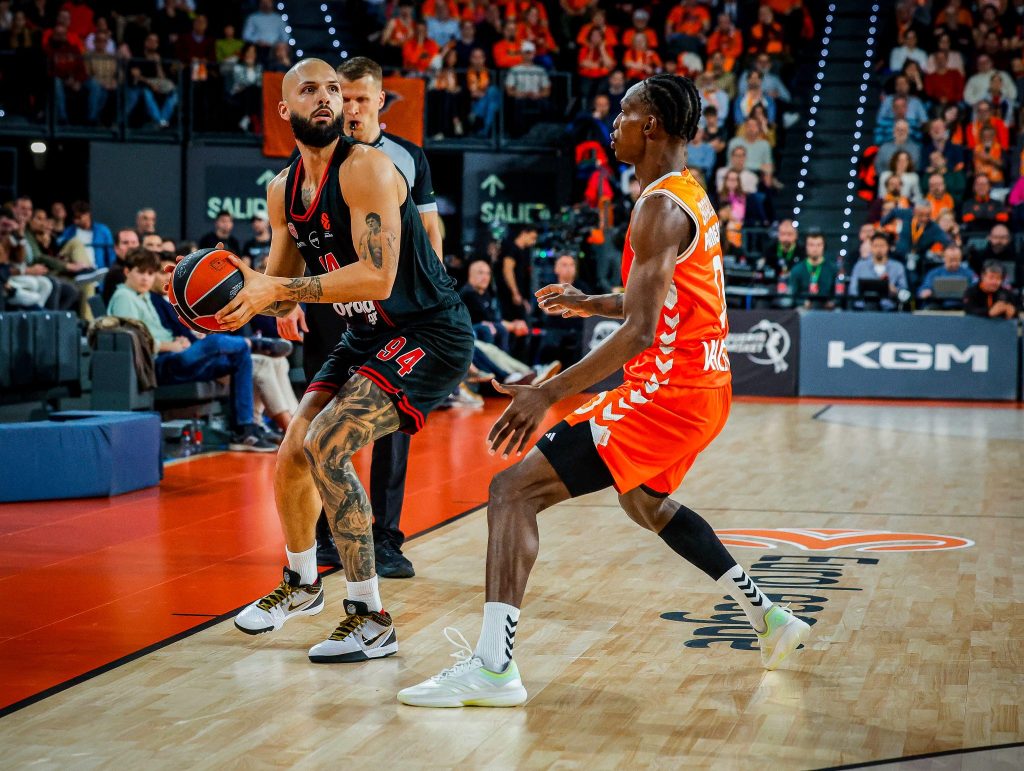 Πόλεμος για το πλεονέκτημα έδρας- Τι θέλει ο Ολυμπιακός, τι παίζει στο ΣΕΦ με τη Ρεάλ