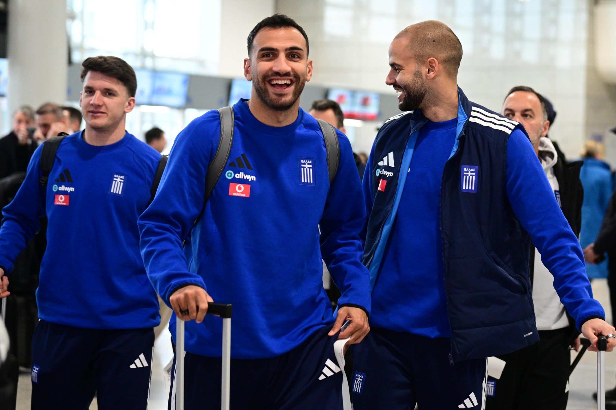 H αναχώρηση της Εθνικής Ελλάδας για τη Βουδαπέστη (vids)