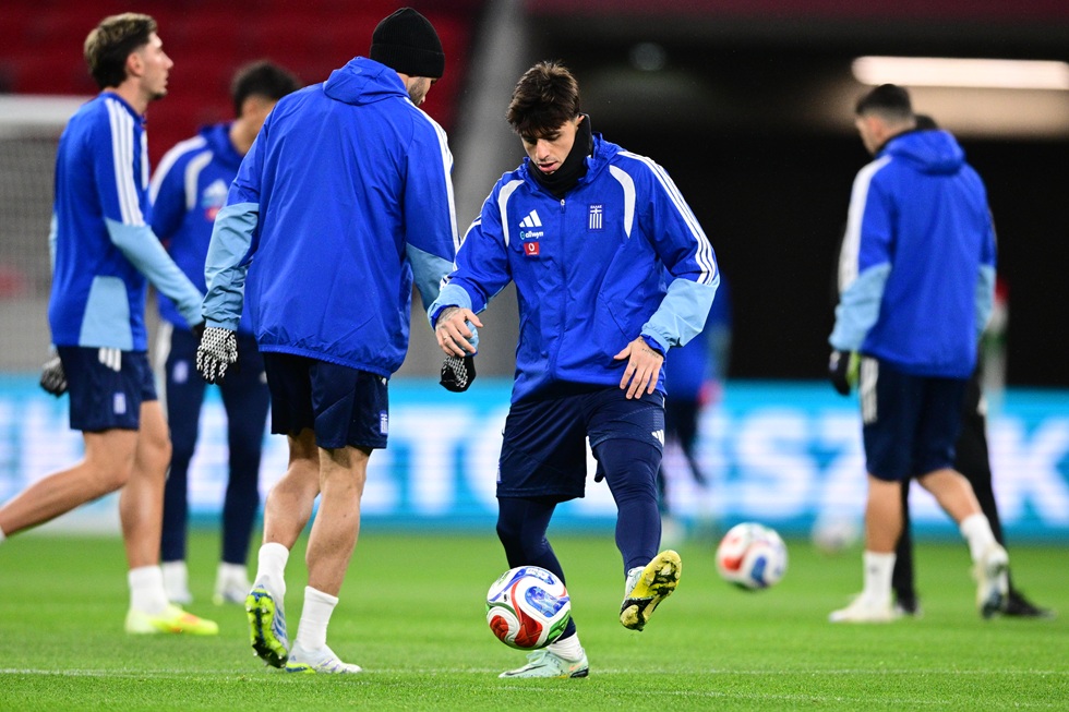 Πλάνα από την προπόνηση της Εθνικής – Εκτός οι Καρέτσας, Κωνσταντέλιας και Ζαφείρης (vids)