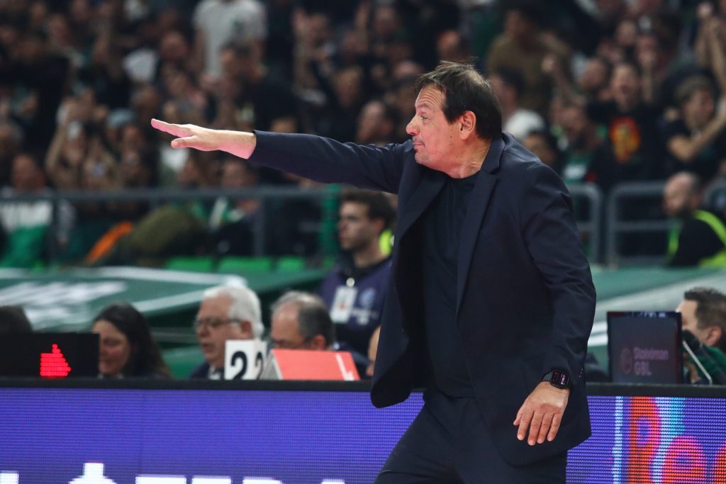 O Αταμάν που έκανε Τούρκο τον Λάρκιν και ήθελε και τον Ναν έκανε θέμα στη συνέντευξη Τύπου τον Γουόκαπ και τον Ντόρσει