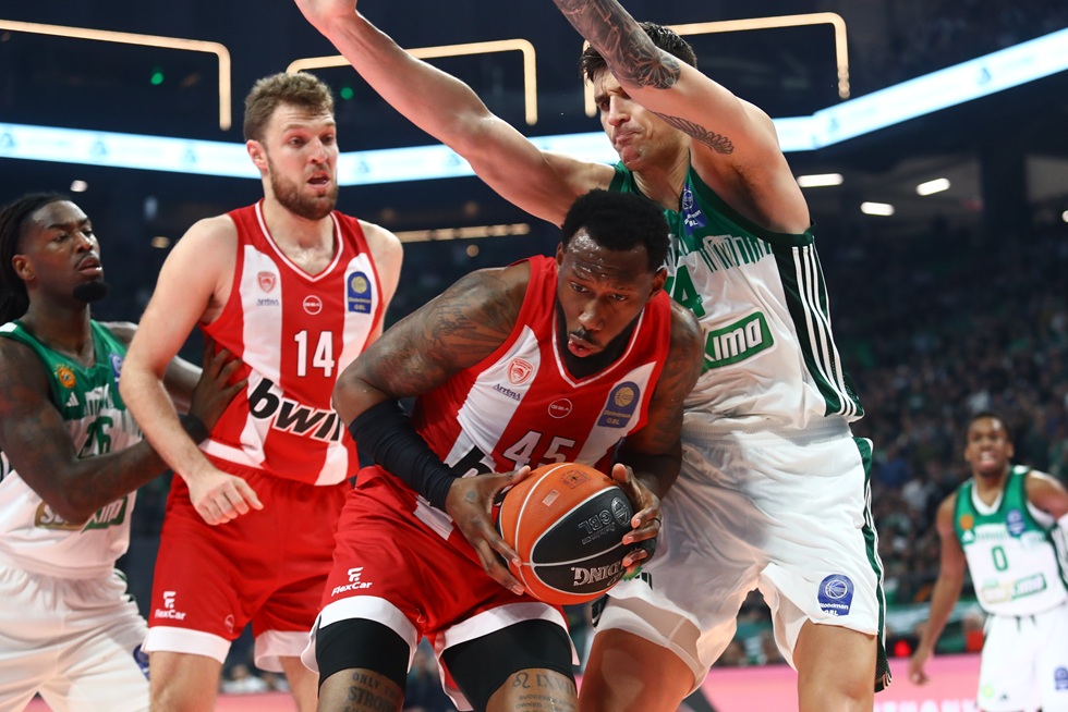 «Κόκκινο πάρτι» στο ΟΑΚΑ: Ο παίκτης-κλειδί και η δικαίωση του Μπαρτζώκα