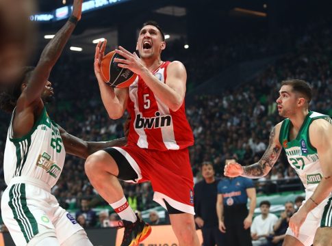 Επική ανάρτηση Ολυμπιακού για Λαρεντζάκη: «Πρώτα… χτύπησε η κόμπρα και μετά… χτυπήθηκε» (vid)