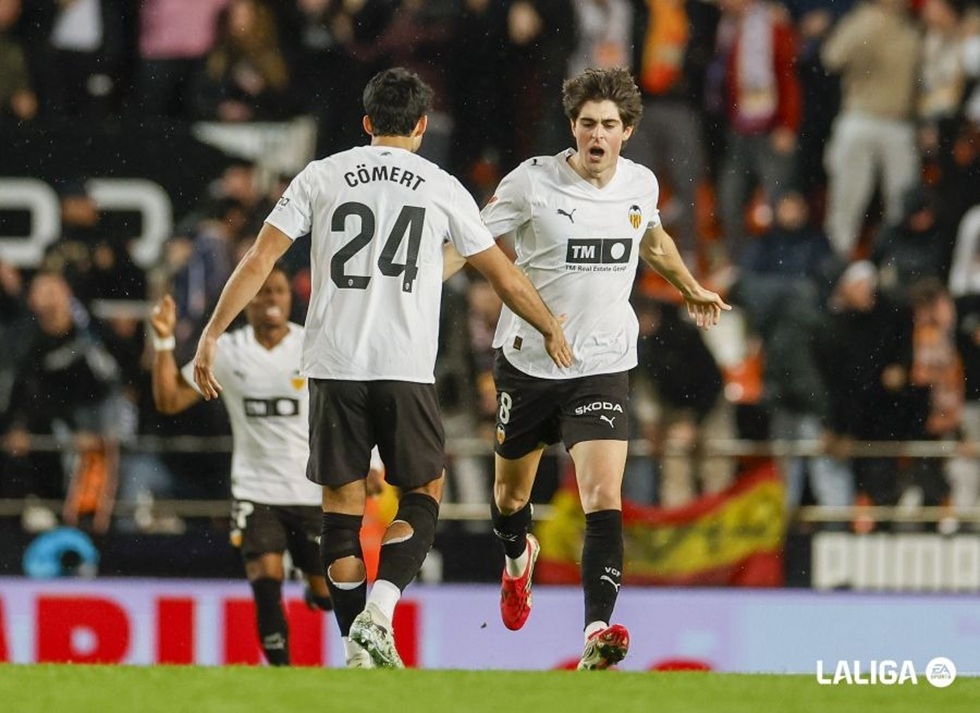 Βαλένθια – Αλαβές 3-2: Απίστευτη ανατροπή με δύο γκολ στις καθυστερήσεις