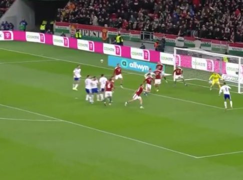 Μια… ανάσα από το γκολ η Εθνική με τον Κουρμπέλη (vid)