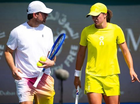 Η μέτρια χρονιά έφερε αλλαγή προπονητή στην Σβίατεκ (pic)