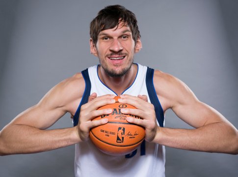 Έπος: Ο Μαριάνοβιτς έπαιξε ντραμς και τριγωνάκι στην μπάντα του Αριζόνα (vid)