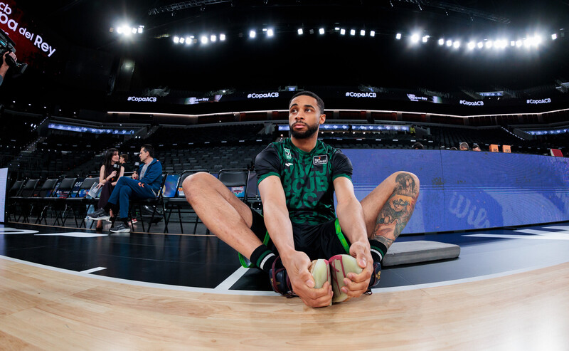 Κάμερον Χαντ: Ποιος είναι ο γκαρντ που έχει «τρελάνει» τη Euroleague – Οι… μισές ομάδες στα πόδια του (vids)