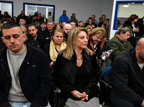 Δίκη Τεμπών: Αποκάλυψη «σεισμός» για την αίθουσα της ντροπής – Κόστισε 1,6 εκατ. ευρώ και δεν χωρούσε καν τους συγγενείς