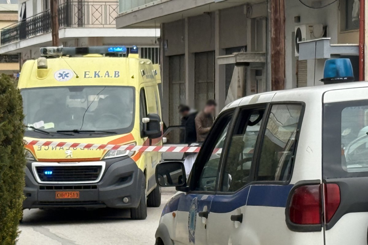 Προθεσμία για να απολογηθούν πήραν οι δύο ανήλικοι για τη δολοφονία του τραγουδιστή