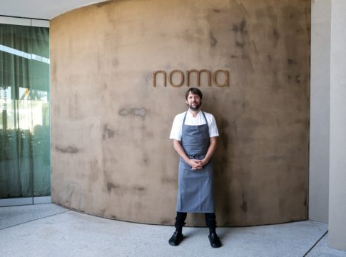 Γροθιές, χτυπήματα, φωνές – Η απάνθρωπη βία ενός σεφ στοιχειώνει το Noma, το εστιατόριο των 1.300 ευρώ το κεφάλι