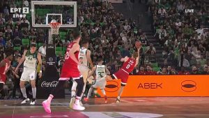 Αδιανόητο καλάθι από τον Γουόκαπ – Δεν… υπάρχει αυτό που έβαλε (vid)