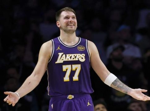 Πρόστιμο στον Ντόντσιτς για χειρονομία σε διαιτητή