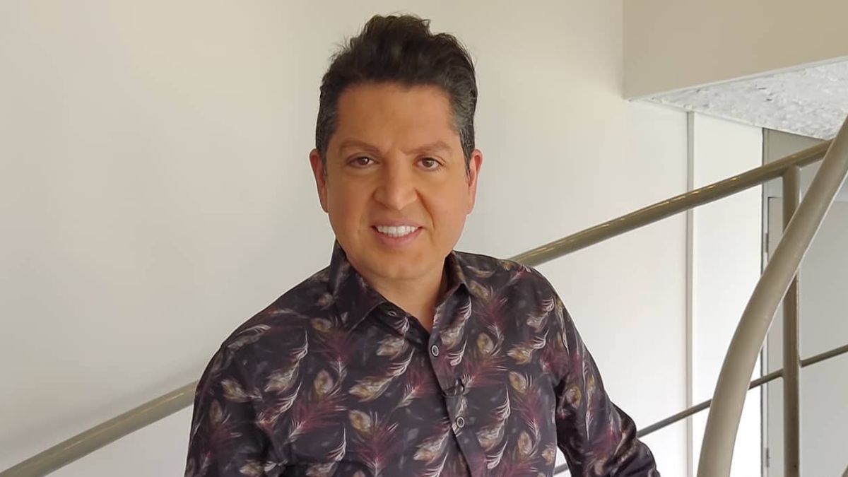 Γιάννης Πουλόπουλος: «Πέρασα την περίοδο των one night stand μέχρι να βρω τον άνθρωπο της ζωής μου»