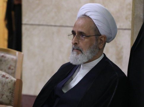 Ιράν: Ο Αλιρέζα Αραφί προσωρινός αντικαταστάτης του Χαμενεΐ – Ποιος είναι ο 67χρονος κληρικός