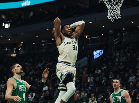 Αυτά έκανε ο Γιάννης Αντετοκούνμπο στην επιστροφή του στην δράση (vid)