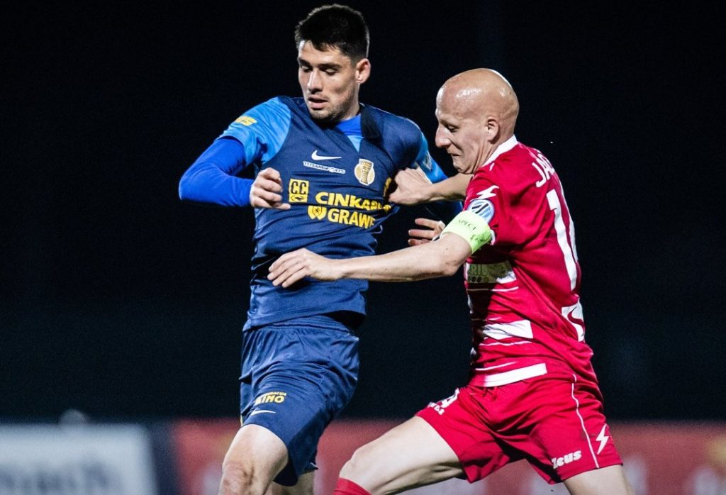 Ήττα-σοκ για την Τσέλιε μία εβδομάδα πριν την ΑΕΚ