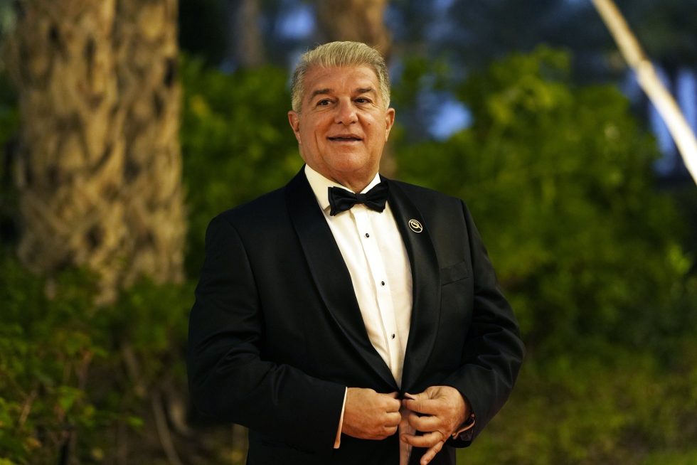 Ο Λαπόρτα εκλέχθηκε πανηγυρικά πρόεδρος της Μπαρτσελόνα και το έριξε στον χορό (pic & vids)