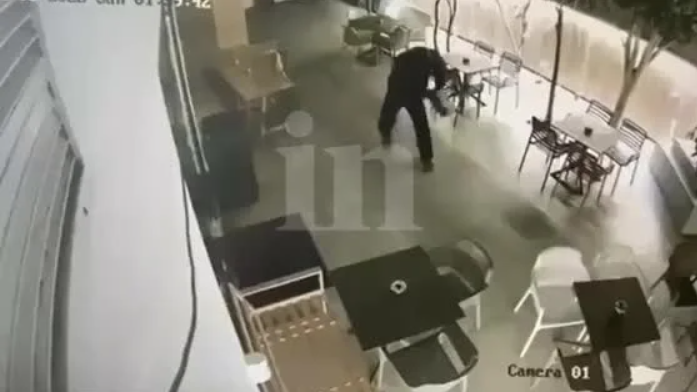 Χειροπέδες σε ζευγάρι ληστών που «χτυπούσε» καταστήματα