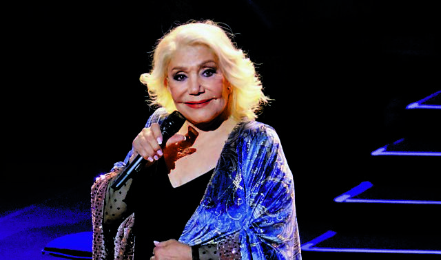 Μαρινέλλα: Την Τρίτη η κηδεία της μεγάλης τραγουδίστριας στη Μητρόπολη Αθηνών – Σε λαϊκό προσκύνημα η σορός της