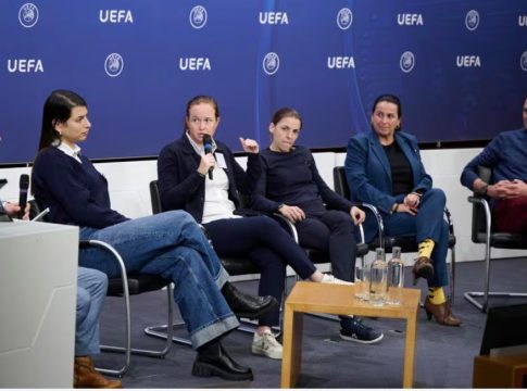 Περισσότερες γυναίκες διαιτητές στην Ευρώπη θέλει η UEFA