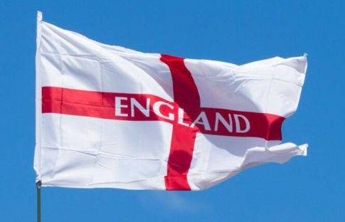 Τετράδα από Αγγλία