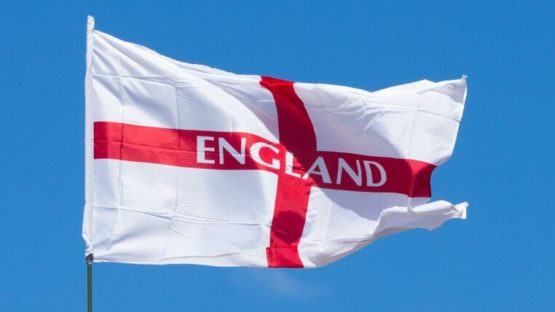 Τετράδα από Αγγλία