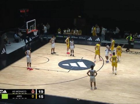 Σοκάρει μαρτυρία προπονητή από το Ντουμπάι: «Μας είπαν να κρυφτούμε και να μην πλησιάζουμε τα παράθυρα»