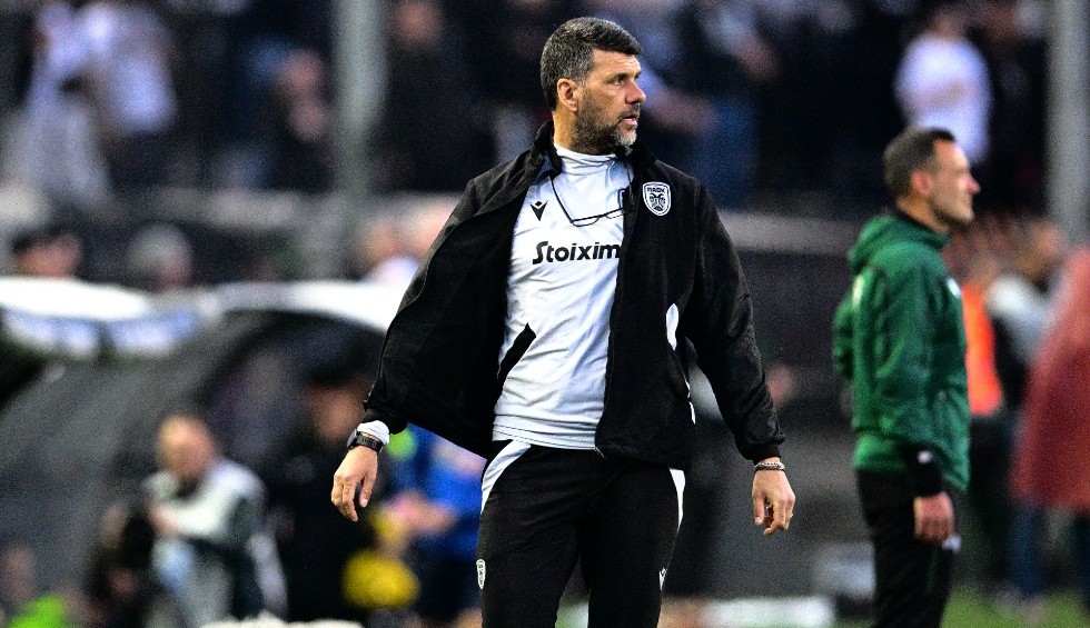 Απίστευτο σκηνικό με πρώην προπονητή του ΠΑΟΚ: «Κλειδώθηκαν σε γραφείο και τον απέλυσε»