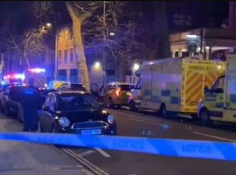 Βρετανία: Επτά σοβαρά τραυματίες όταν αυτοκίνητο έπεσε σε πεζούς στο Ντέρμπι – Μια σύλληψη