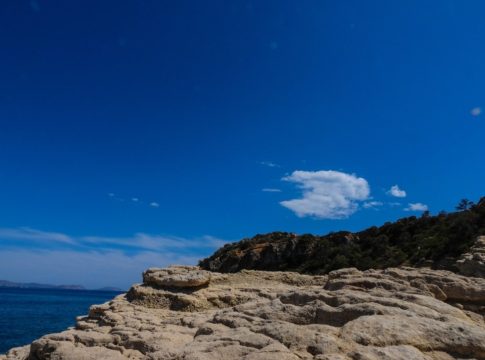 Αίθριος ο καιρός την Τρίτη με νέα άνοδο της θερμοκρασίας