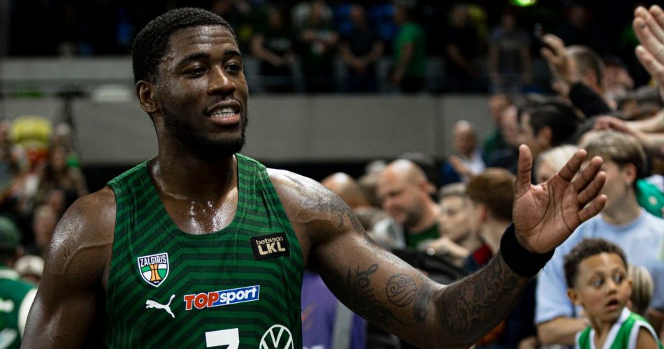 Στην κορυφή του Top 10 της αγωνιστικής της Euroleague o Μόουζες Ράιτ με εντυπωσιακό μπλοκ (vid)