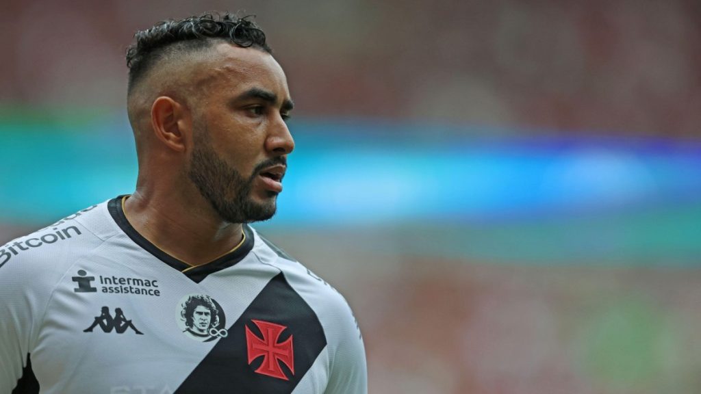 Τέλος εποχής: Σταμάτησε το ποδόσφαιρο ο Παγιέ