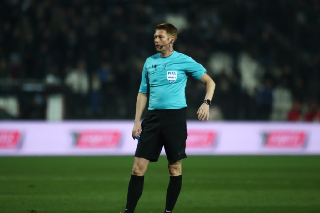 Παράπονα της Μπάγερν για τη διαιτησία στον αγώνα με τη Λεβερκούζεν