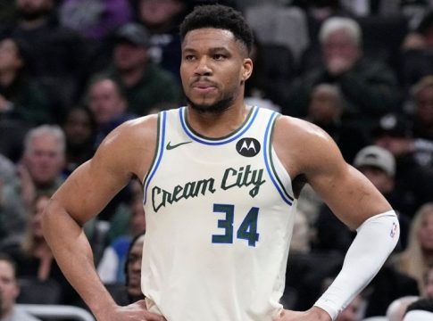 Μπακς – Σέλτικς 81-108: Διέλυσαν τα «ελάφια» στην επιστροφή του Αντετοκούνμπο