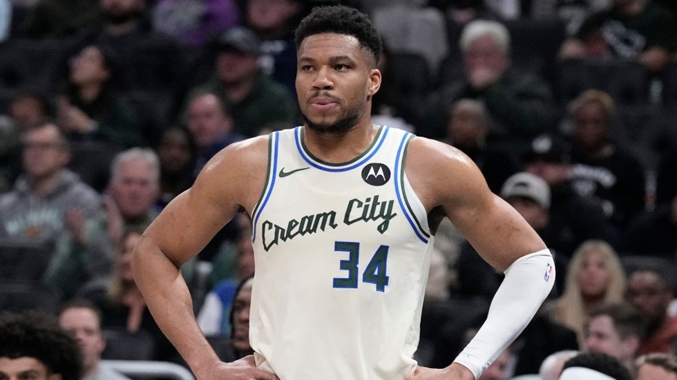 Μπακς – Σέλτικς 81-108: Διέλυσαν τα «ελάφια» στην επιστροφή του Αντετοκούνμπο