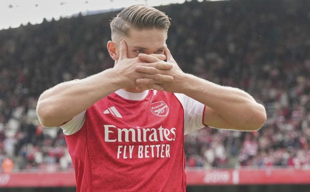 Άρσεναλ – Έβερτον 2-0: «Κανονιές» τίτλου στις καθυστερήσεις και +10