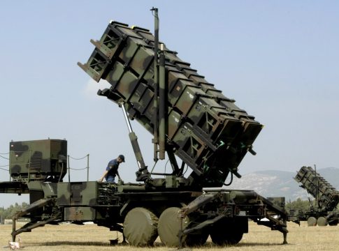 Καταρρίφθηκαν δύο ιρανικοί βαλλιστικοί πύραυλοι από ελληνικούς Patriot στη Σαουδική Αραβία