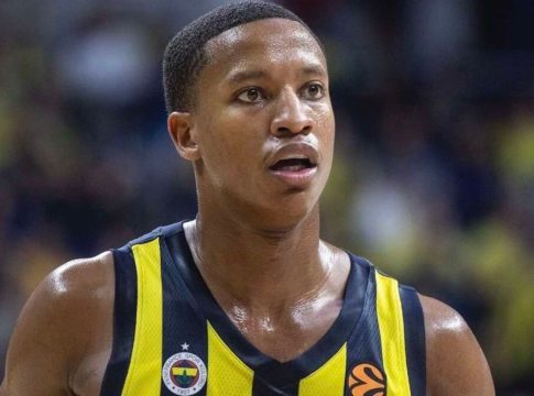 Ντέβον Χολ: Ο (προσεχώς) free agent της Euroleague, που βάζουν οι Ιταλοί στο σημάδι του Ολυμπιακού