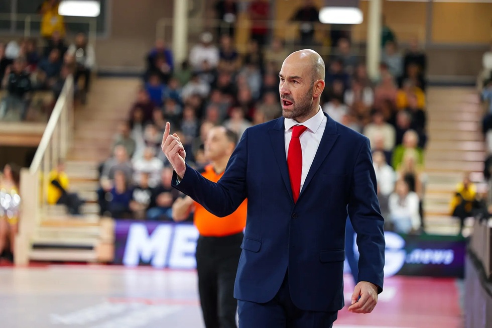 Στη Μύκονο ο Βασίλης Σπανούλης για τον αγώνα του γιου του με την ακαδημία του Ολυμπιακού