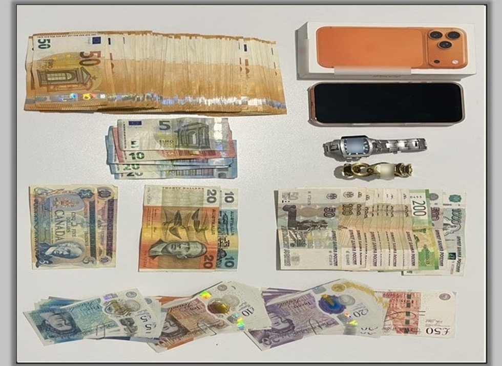 Τρίκαλα: Παρίσταναν τους υπαλλήλους του ΔΕΔΔΗΕ και έκλεβαν χρήματα και κοσμήματα – Συνελήφθησαν 4 νεαροί