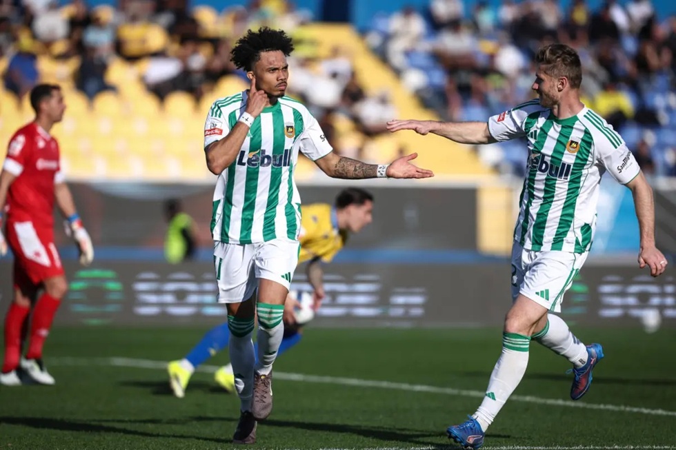 Εστορίλ – Ρίο Άβε 1-2: Μεγάλο «διπλό» με ανατροπή